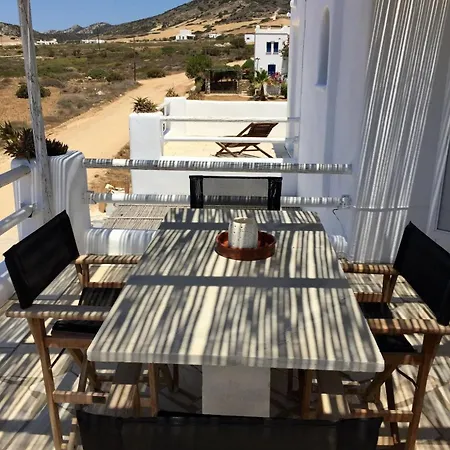 Apartment Cozy 1 Bedroom Seabreeze Stunning Sea Garden Views Agios Georgios Andiparos